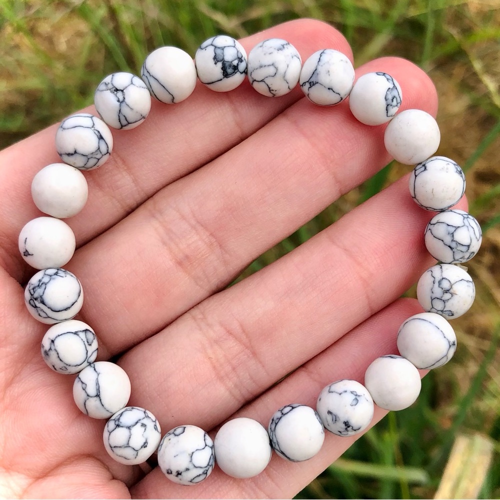 White Howlite Bracelet